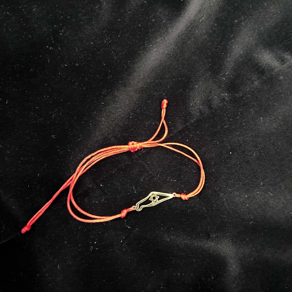 Rare Red String Map of Israel with Star of David center adjustable bracelet!